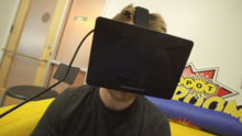 Facebook：我们“没有计划”重新设计 Oculus Rift